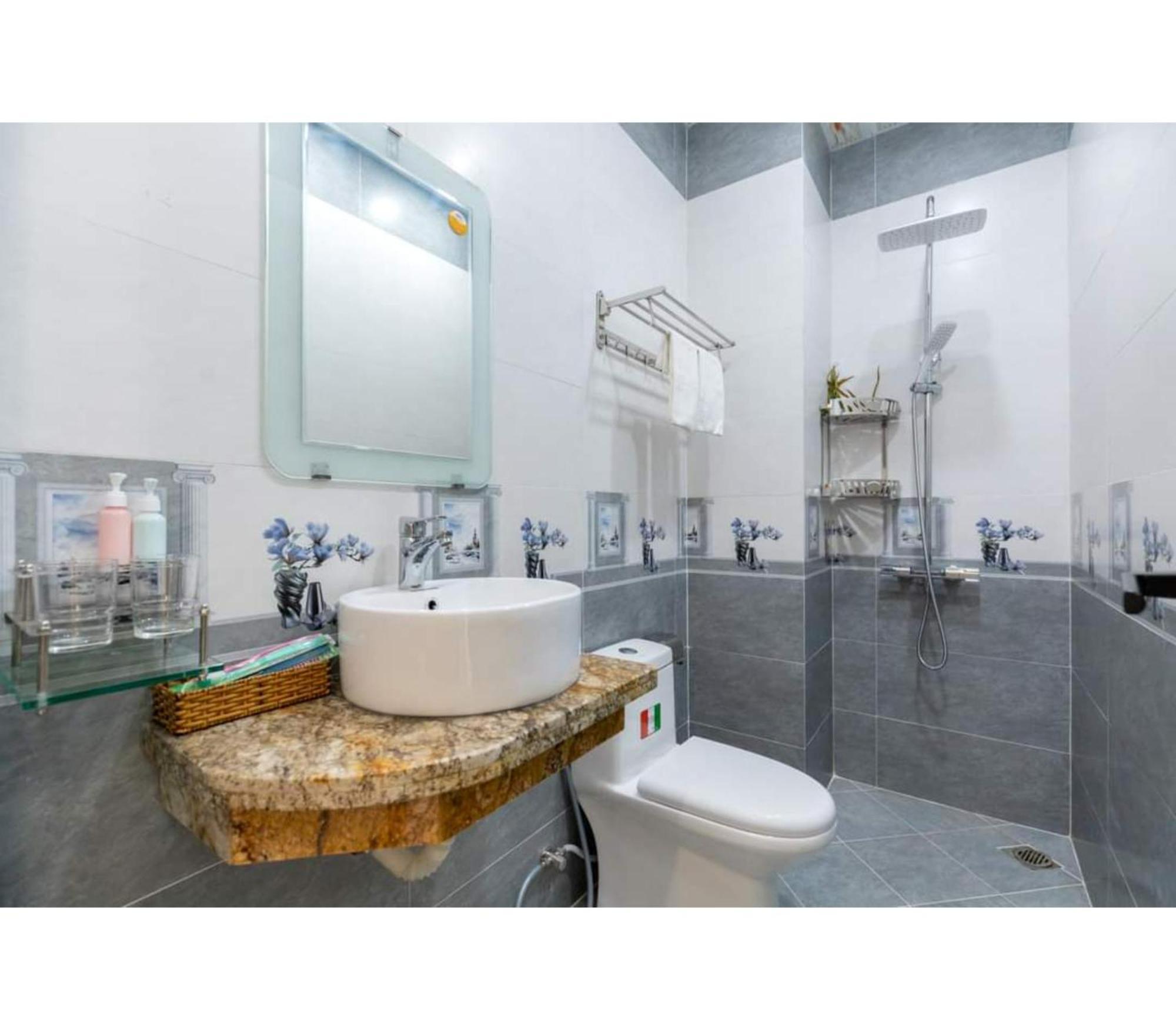 Oyo 1216 Ha Hotel Vung Tau Extérieur photo